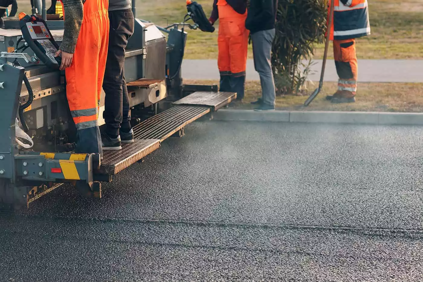 The Road Doctor / Asphalt Paving